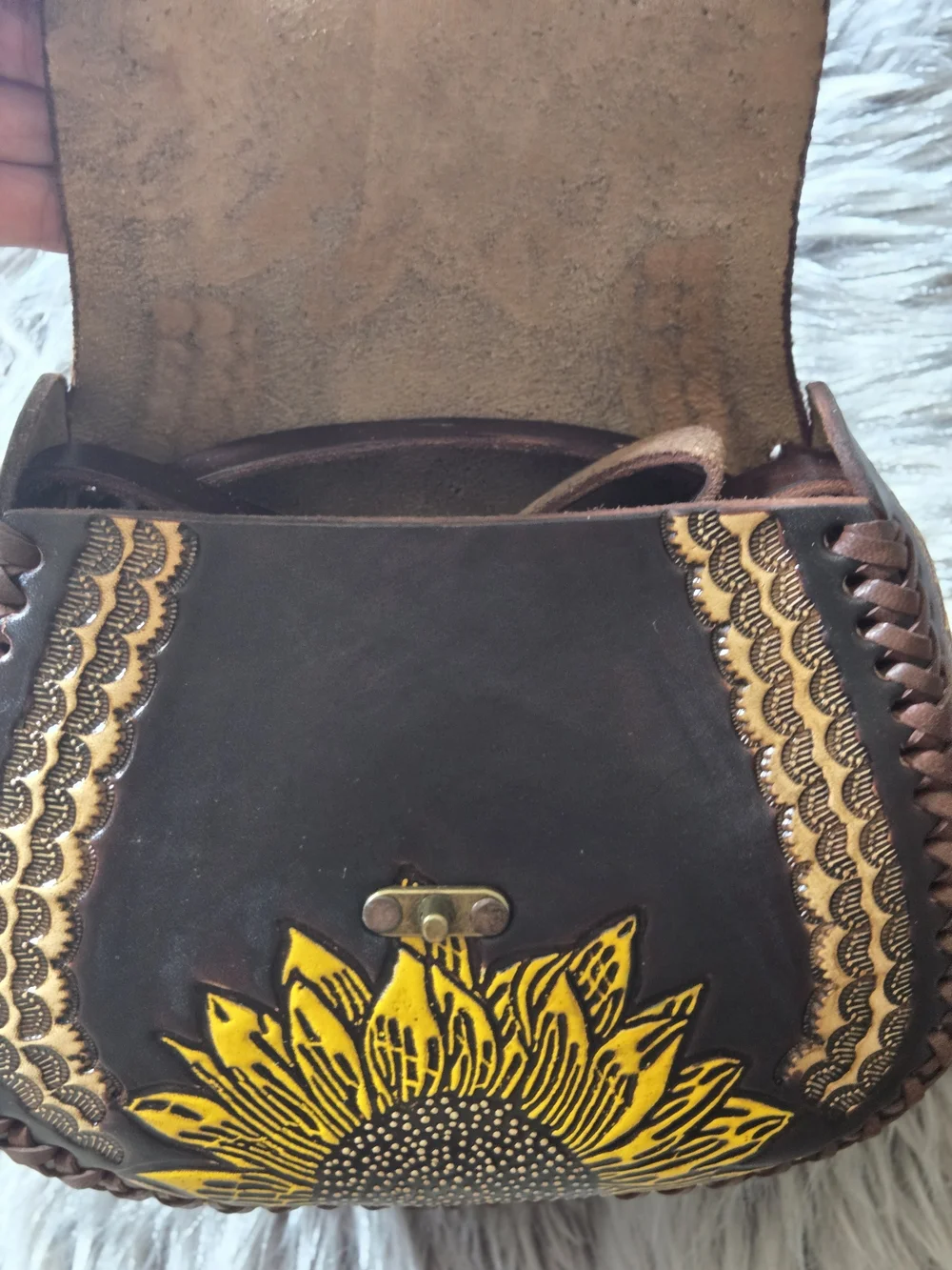 Hand Crafted Brown Leather Crossbody Bag with Yellow Sunflower Design - Picture 4 of 4